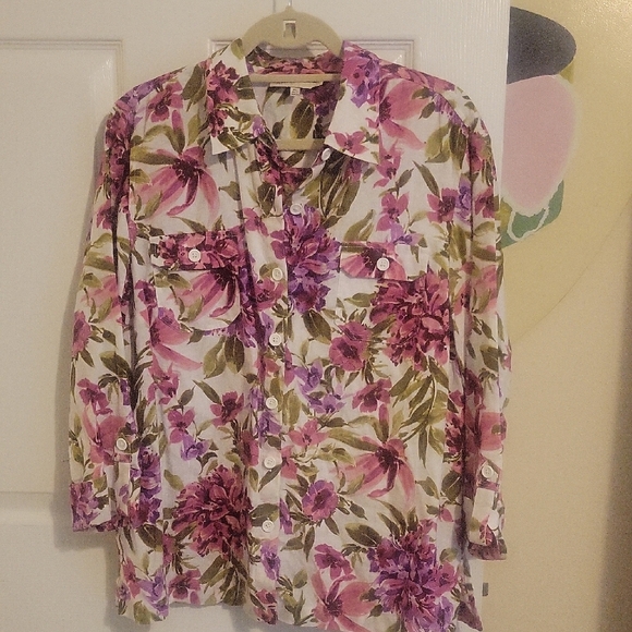 Jones New York Tops - Jones NY Sport szXL Vibrant Floral Linen 3/4 sleeve Button-Down Shirt